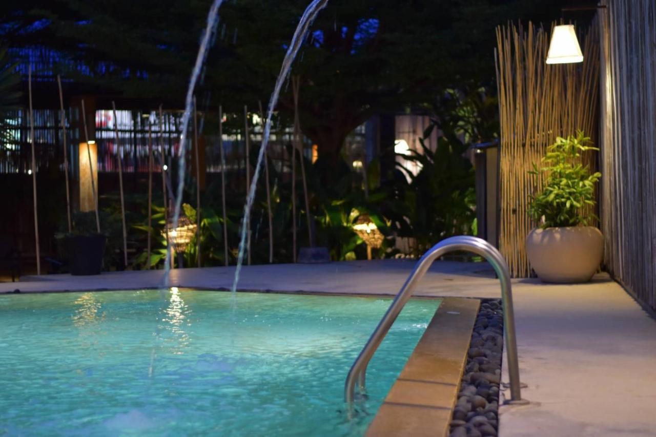 Amara Resort HHQ Exteriör bild